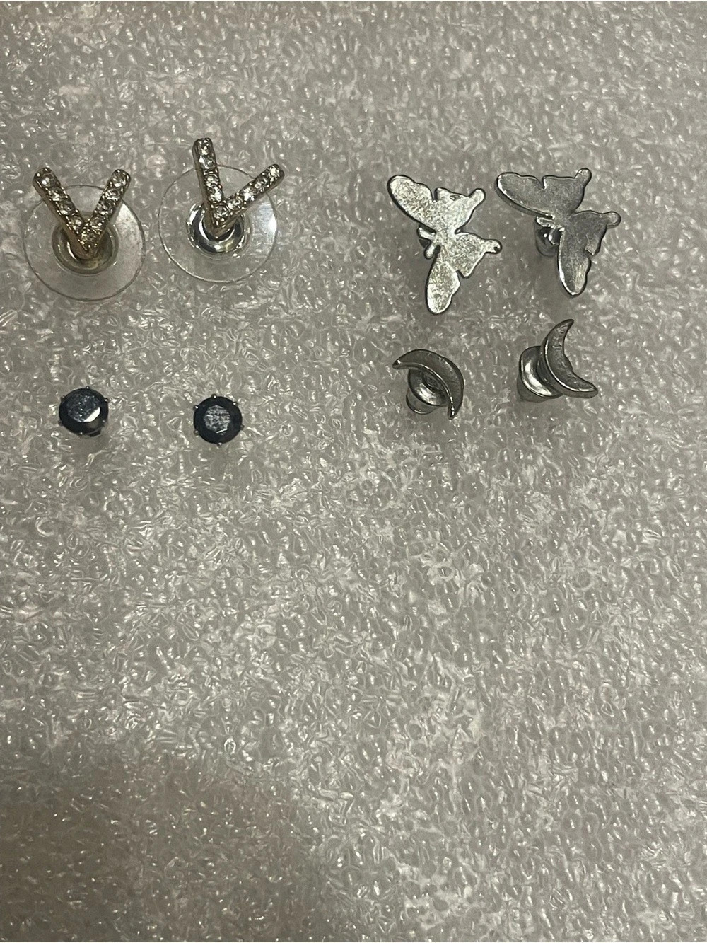 Louis Vuitton Essential V Stud Earrings Silver & Gold